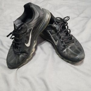 Women's Nike Air Max size 7.5